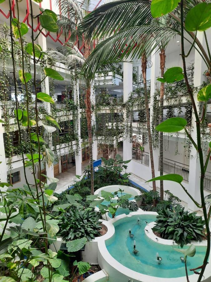 Apartamentos BENALBEACH Benalmadena Bagian luar foto