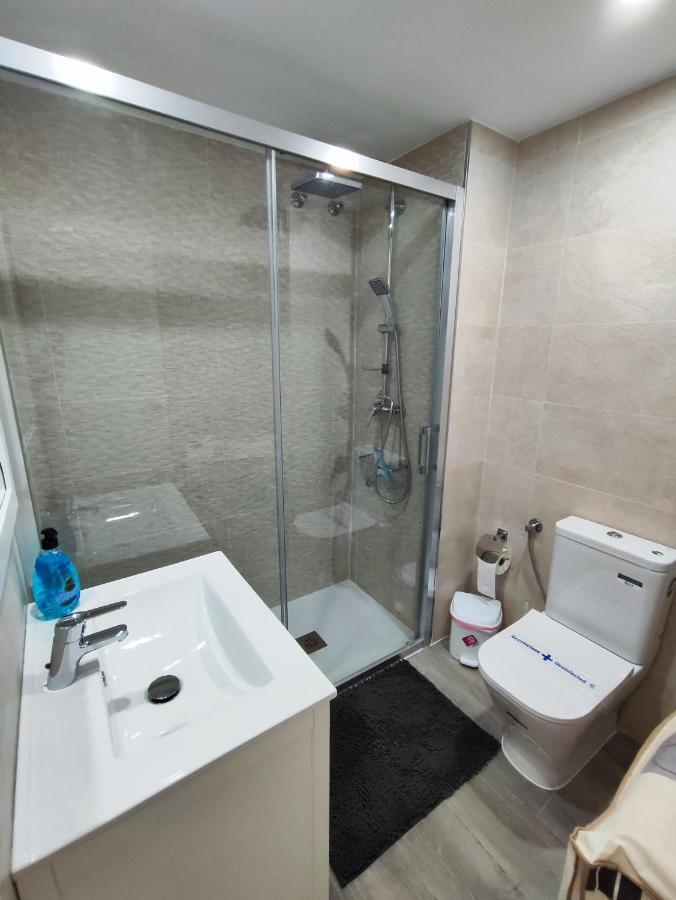 Apartamentos BENALBEACH Benalmadena Bagian luar foto