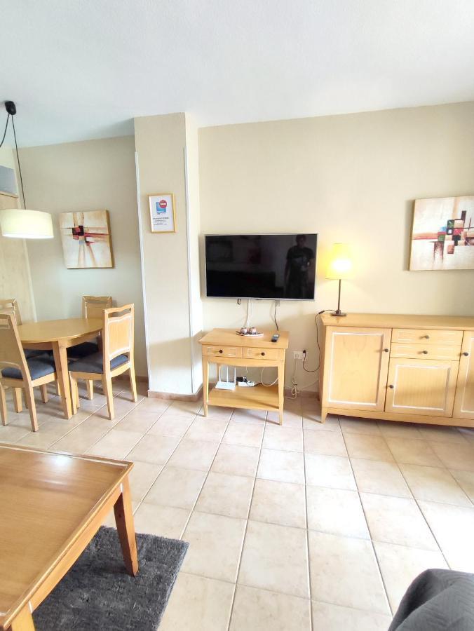 Apartamentos BENALBEACH Benalmadena Bagian luar foto